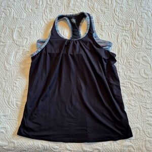 Athleta girls size XL or 14 tank top built in bra black multi color bra VGUC